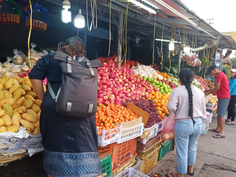 food selling in laos