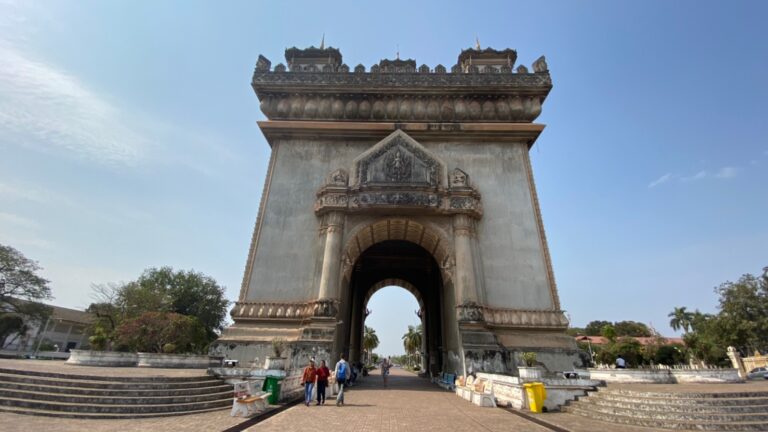 patuxai victory arch