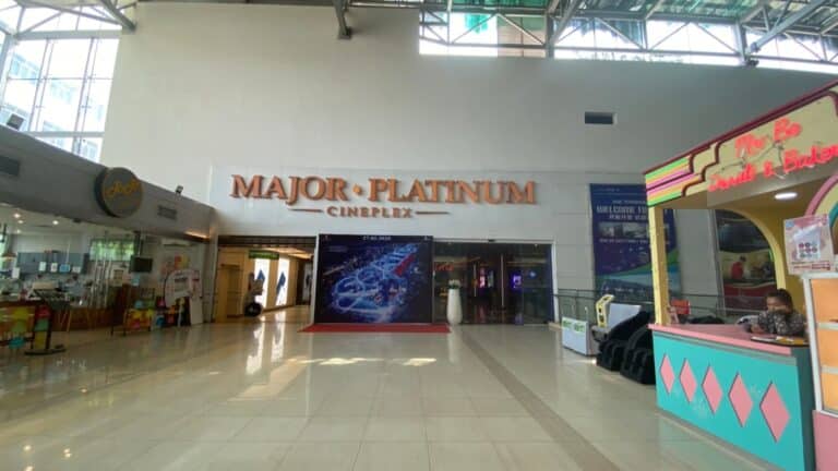 cinema in vientiane