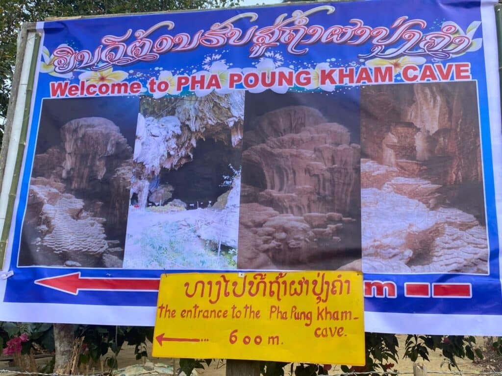 sign pha poung kham cave