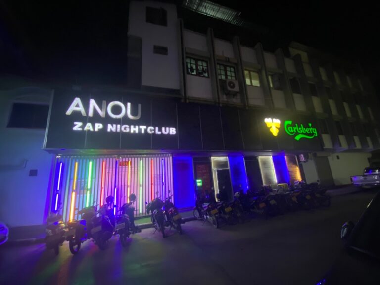 vientiane nightclub